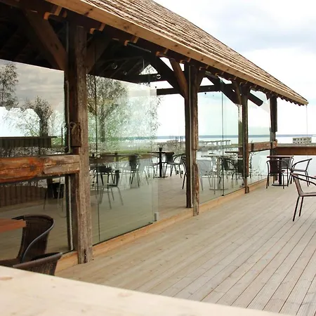 Sadama Iglukaemping * Hara