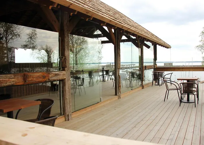 Sadama Iglukaemping * Hara